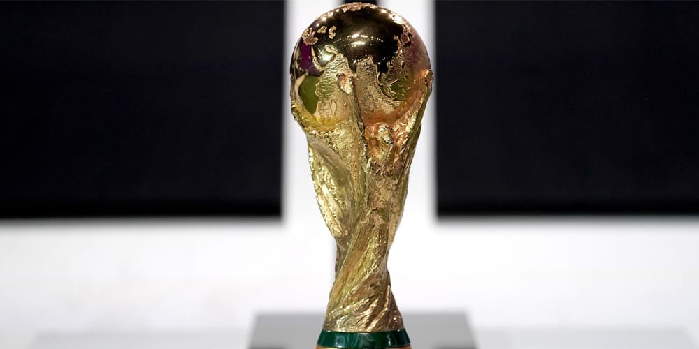 đi bộ 1600km để xem World Cup