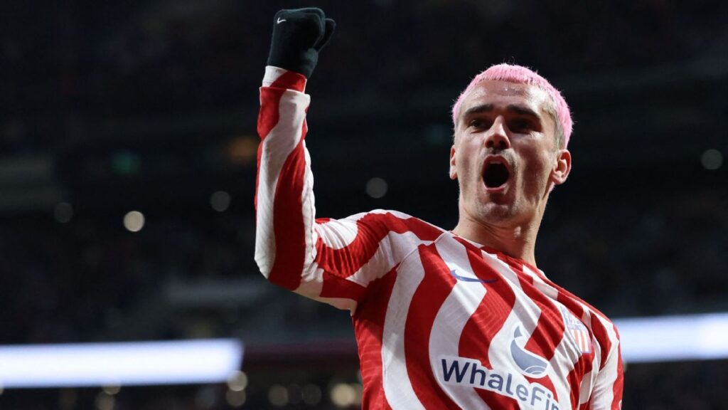 pha kiến tạo bằng gót của Griezmann