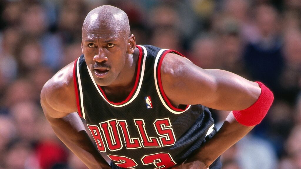 Michael Jordan quyên góp 10 triệu Đô, làm từ thiện liên tục
