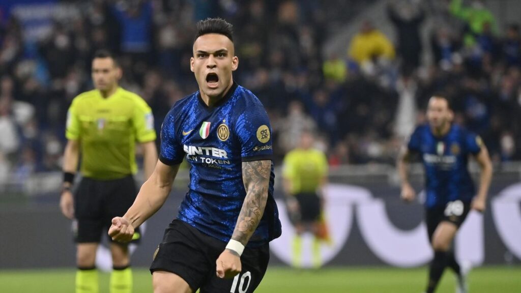 Inter vào bán kết Coppa Italia