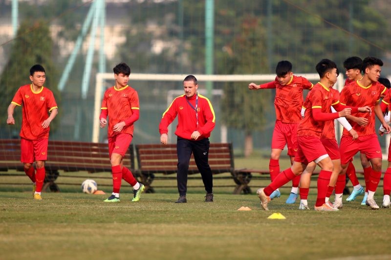 U20 Việt Nam đến UAE sau khi thắng đương kim vô địch châu Á
