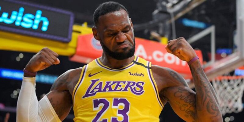 Los Angeles Lakers sẽ phải “chịu trận"