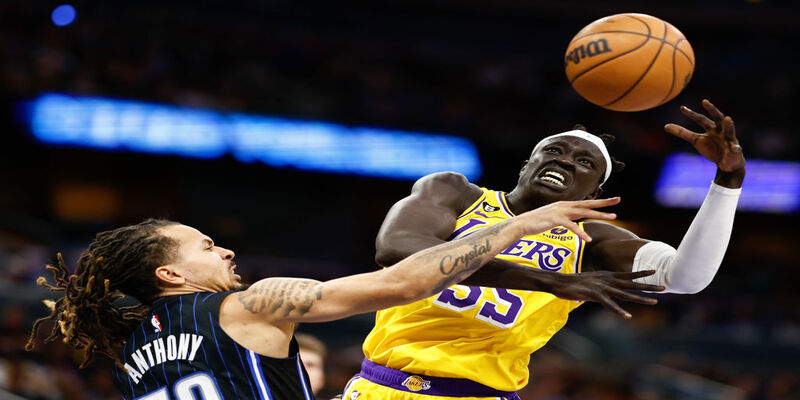 Kết quả chung cuộc Los Angeles Lakers thắng Orlando Magic thắng với tỷ số 111-105