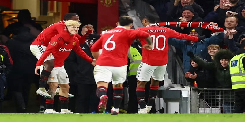 Manchester United vào tứ kết với tỷ số chung cuộc 5-1