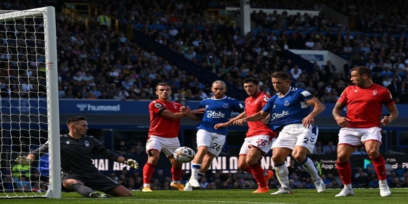 Nottingham hòa Everton tỷ số 2-2 chung cuộc