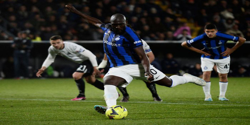 Những bàn thắng penalty- Điểm nhấn quan trọng trong trận Spezia thắng Inter Milan