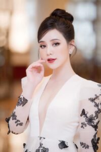 Nữ diễn viên xinh đẹp đến từ Thái Bình - Quỳnh Kool.